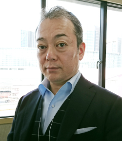 国弘 晴睦